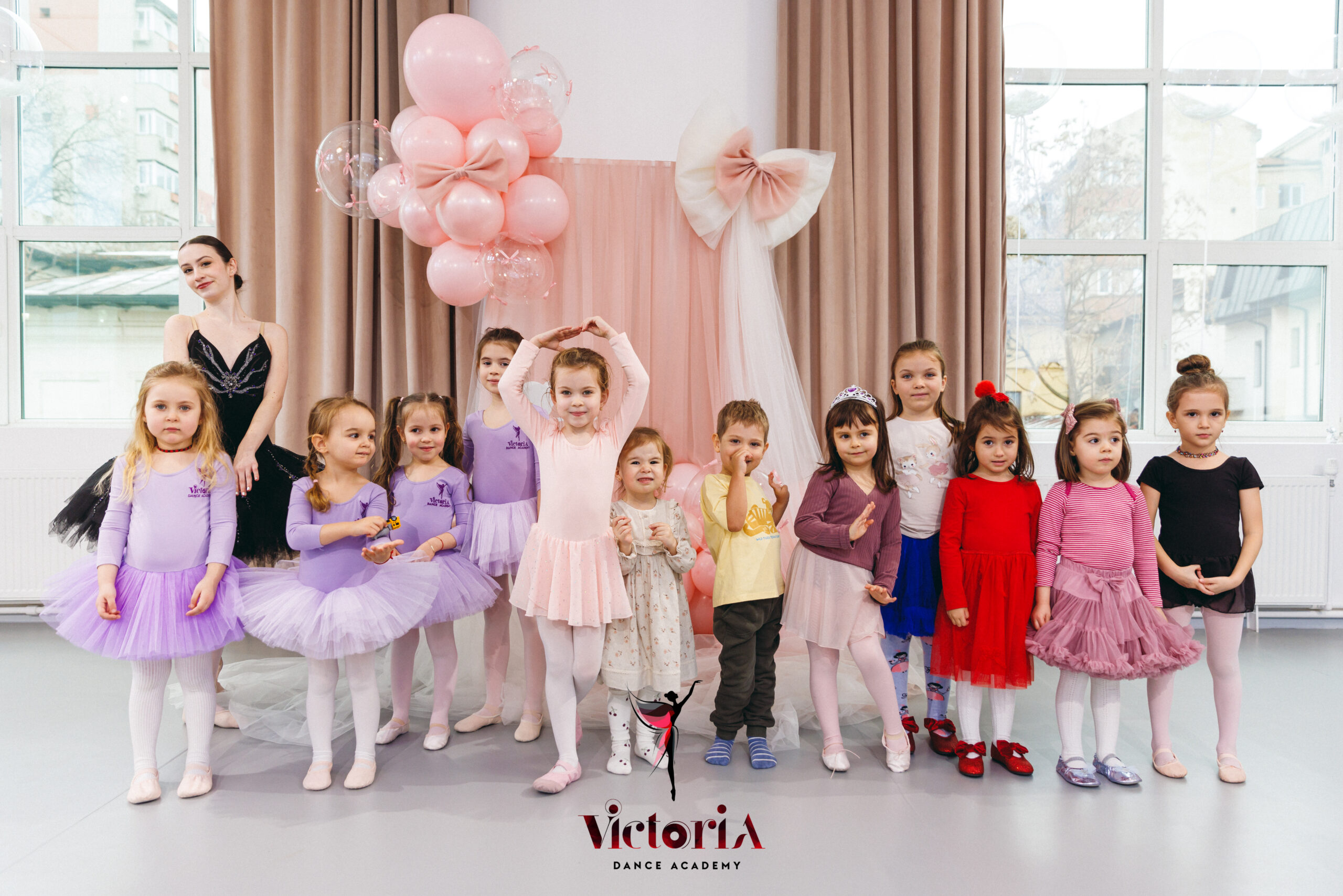 Petrecere aniversare balet copii București