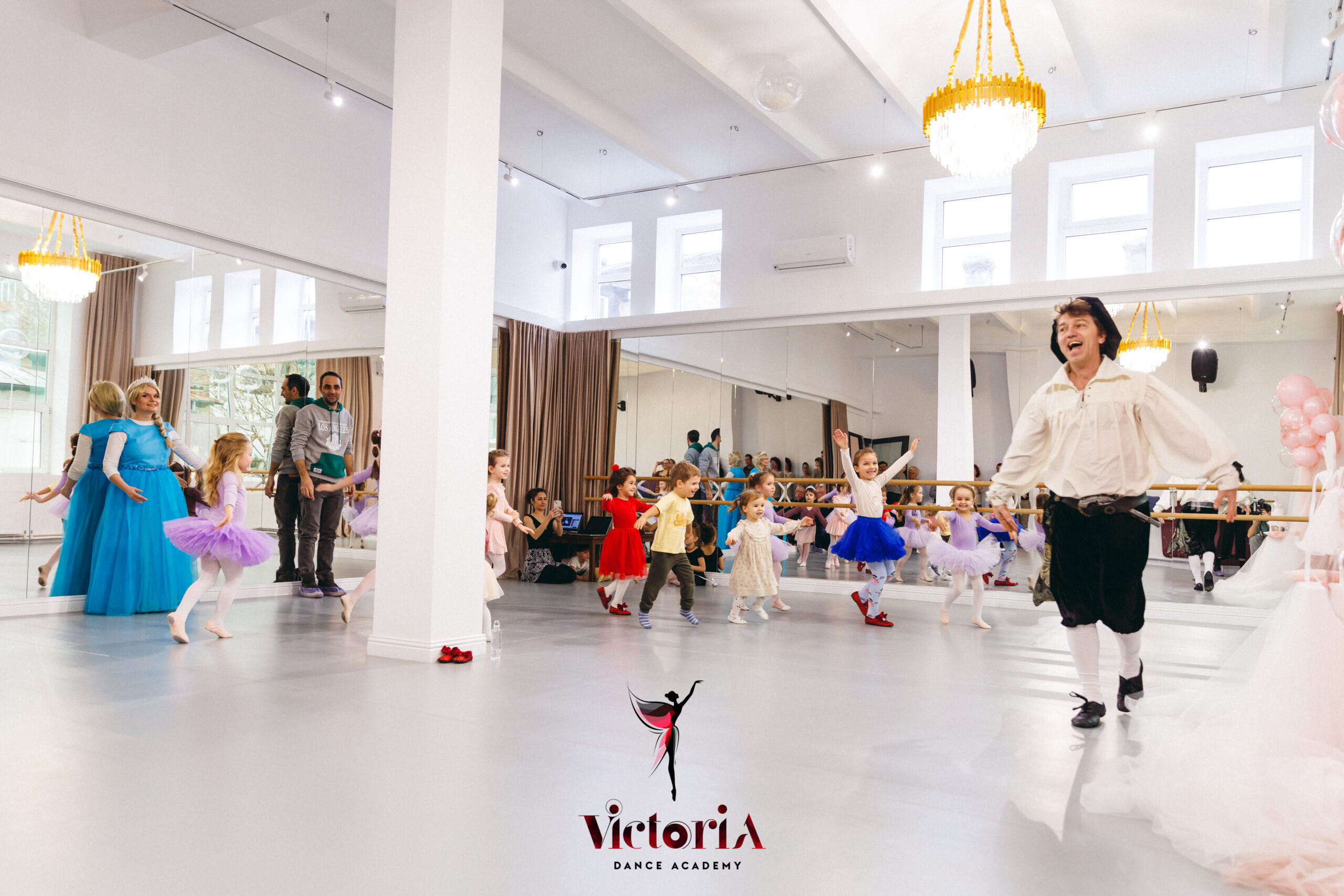 Aniversare copii Victoria Dance Academy București