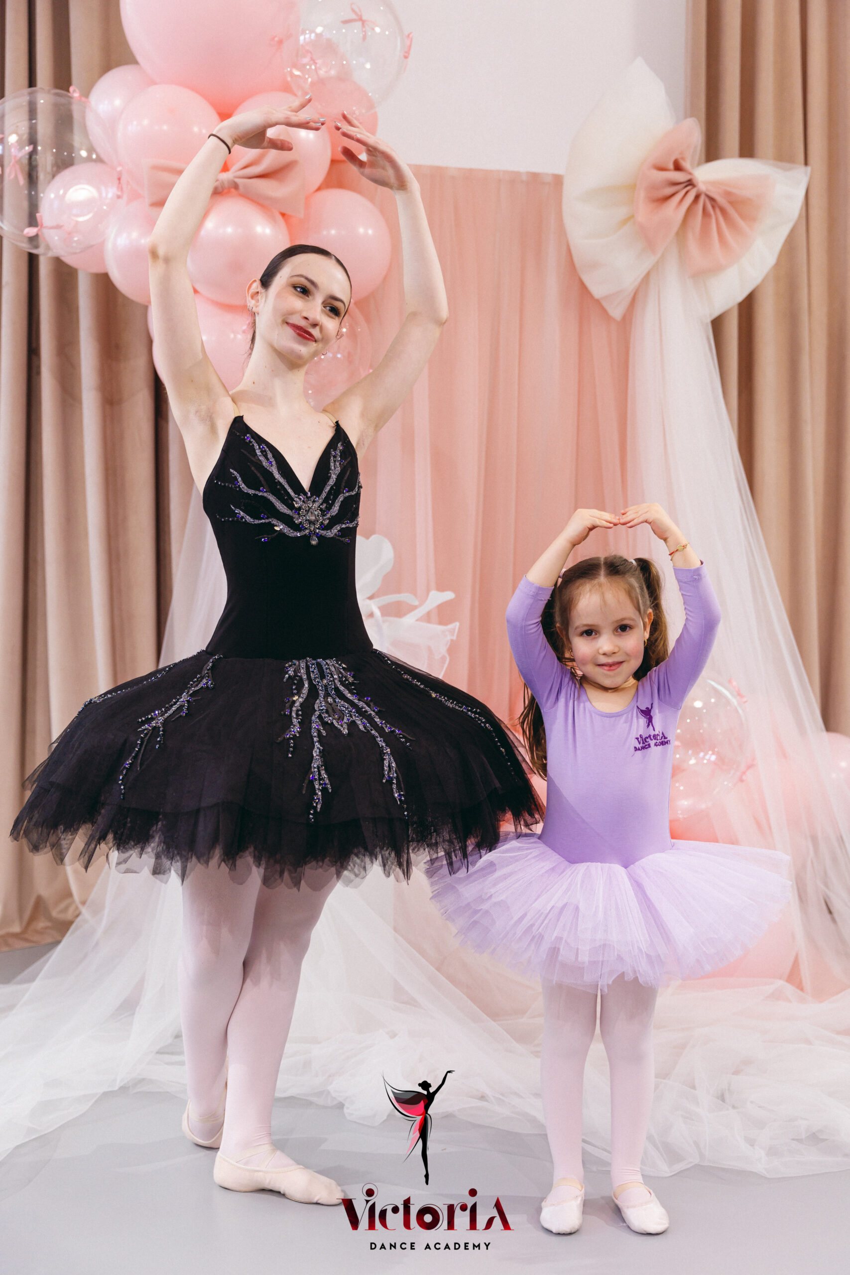 Balet fetițe aniversare Victoria Dance Academy București